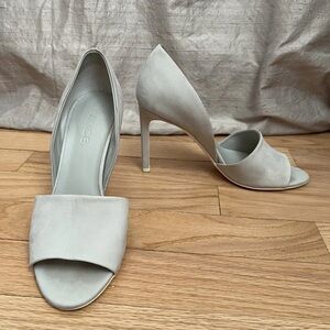 Vince Women's Light Gray Open-Toe Heels